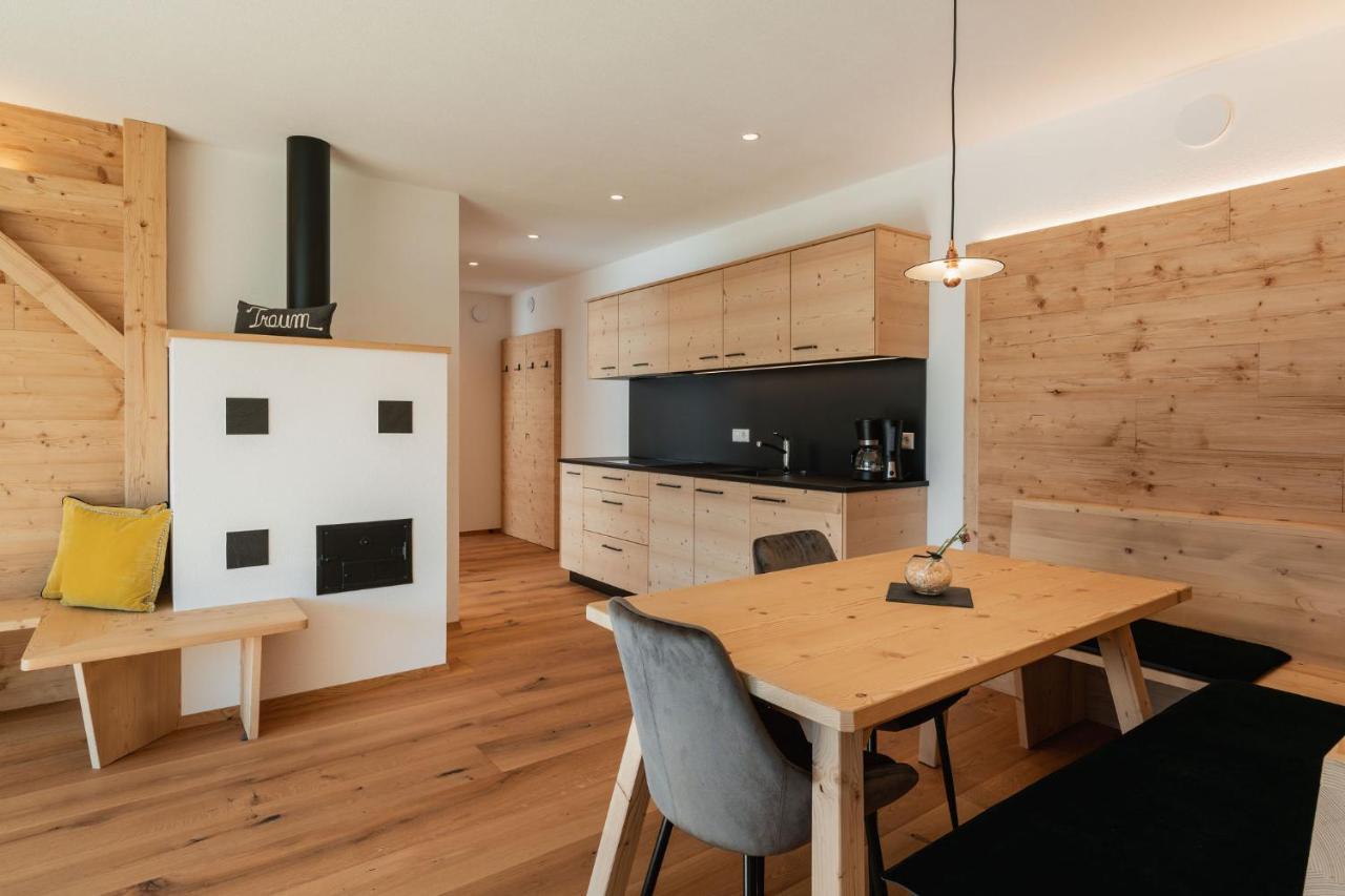 Innermoser Bauernhof - Chalets Molini di Tures Kültér fotó
